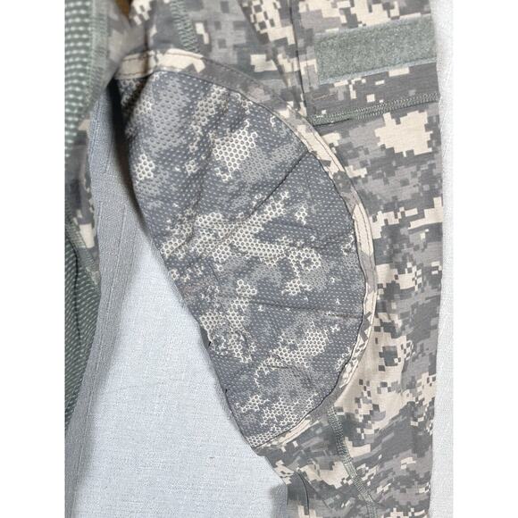 Army Combat Shirt Flame Resistant Size Medium Team Soldier Camo Tactical Long - Picture 11 of 11